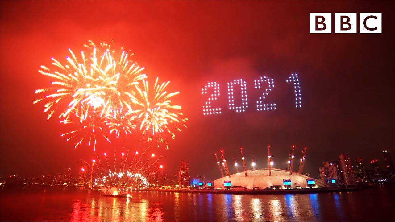 祝ニューイヤー！2021年の幕開けを飾った世界の花火映像